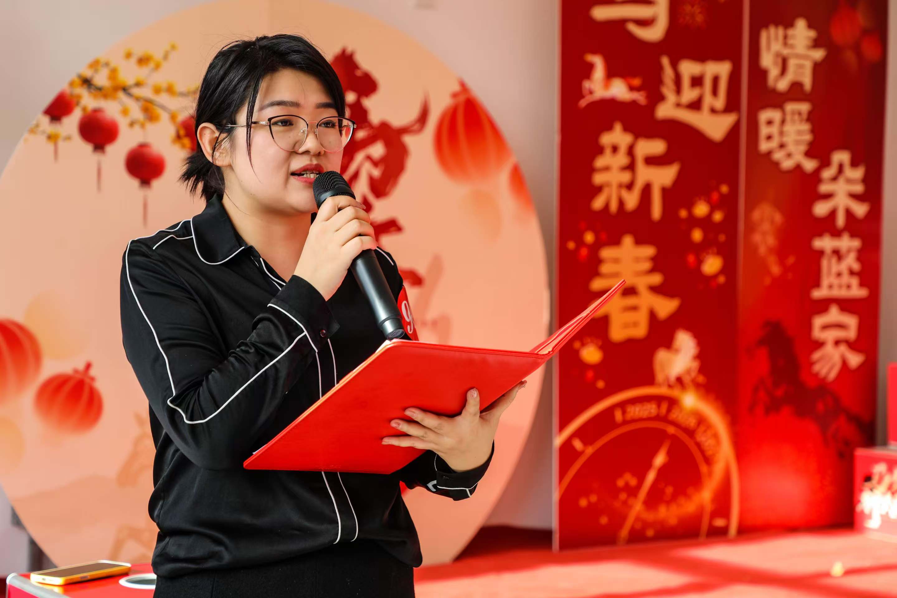 李晓晓.jpg
